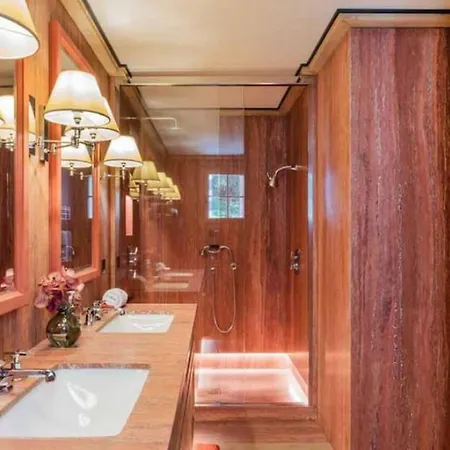 6br Bright And Spacious Chalet With Sauna Svatý Mořic